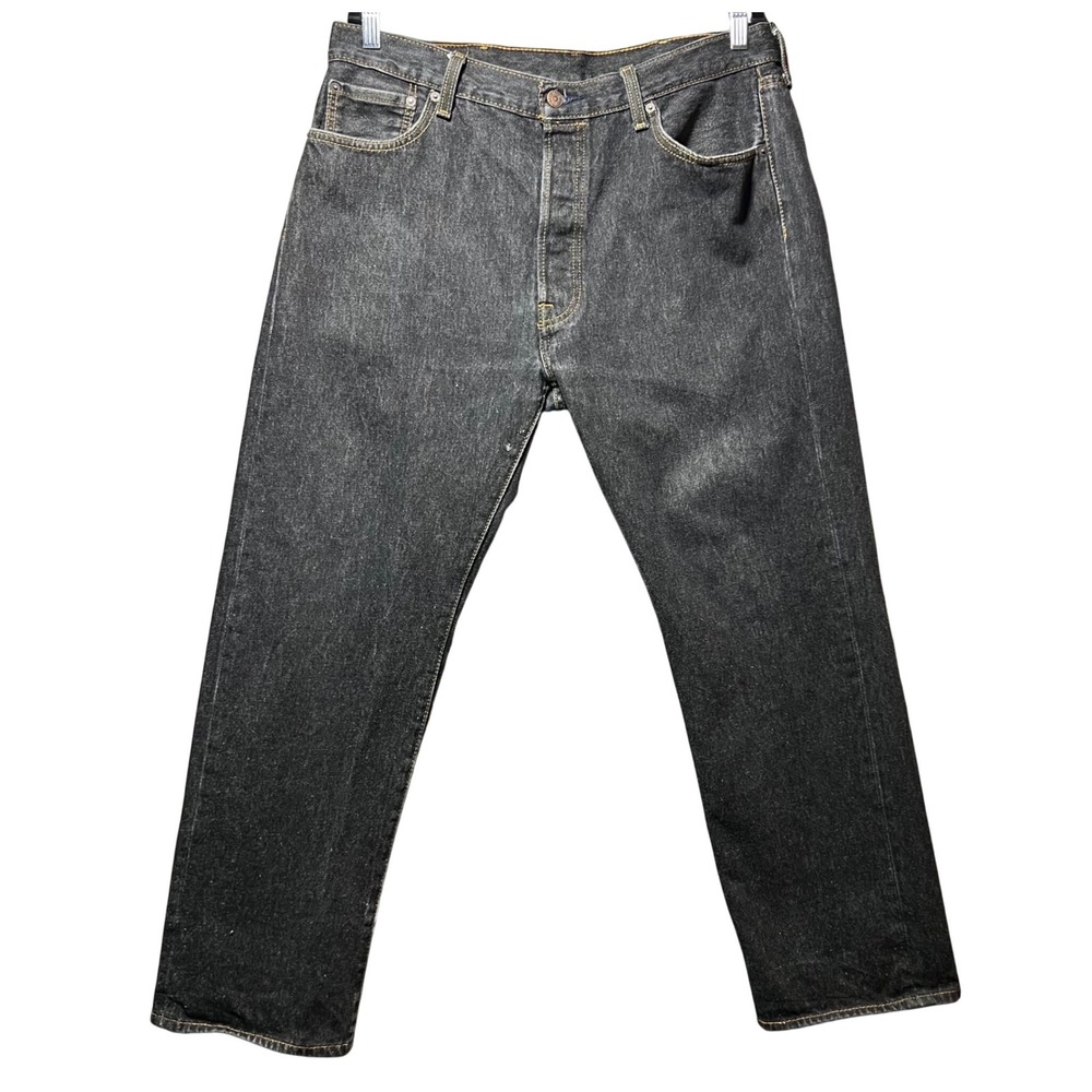 Levis 501 Original Fit Mens Black Jeans Straight Leg Button Fly 38x32‎